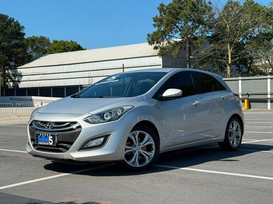HYUNDAI I30 1.8 MPI 16V GASOLINA 4P AUTOMATICO HYUNDAI I30 1.8 MPI 16V GASOLINA 4P AUTOMATICO
